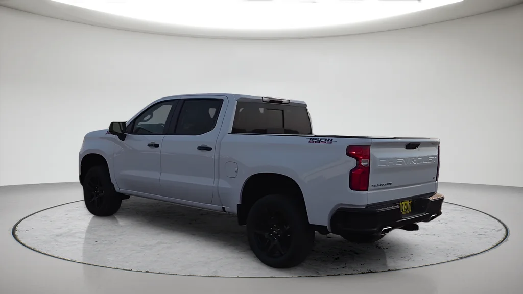 2026 Chevrolet Silverado 1500 LT Trail Boss - Photo 10