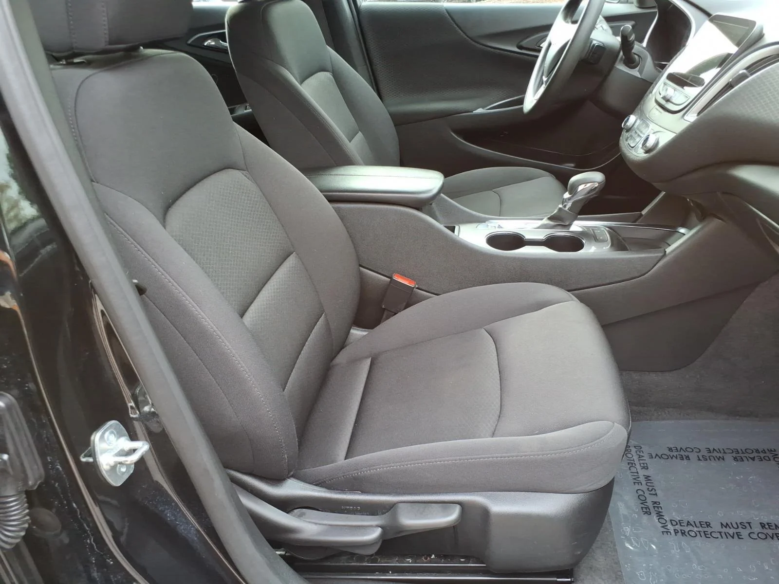 Used 2025 Mosaic Black Metallic Chevrolet LT image 22