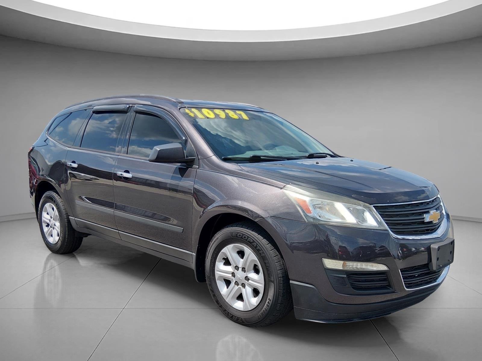 Used 2017 Tungsten Metallic Chevrolet LS image 7