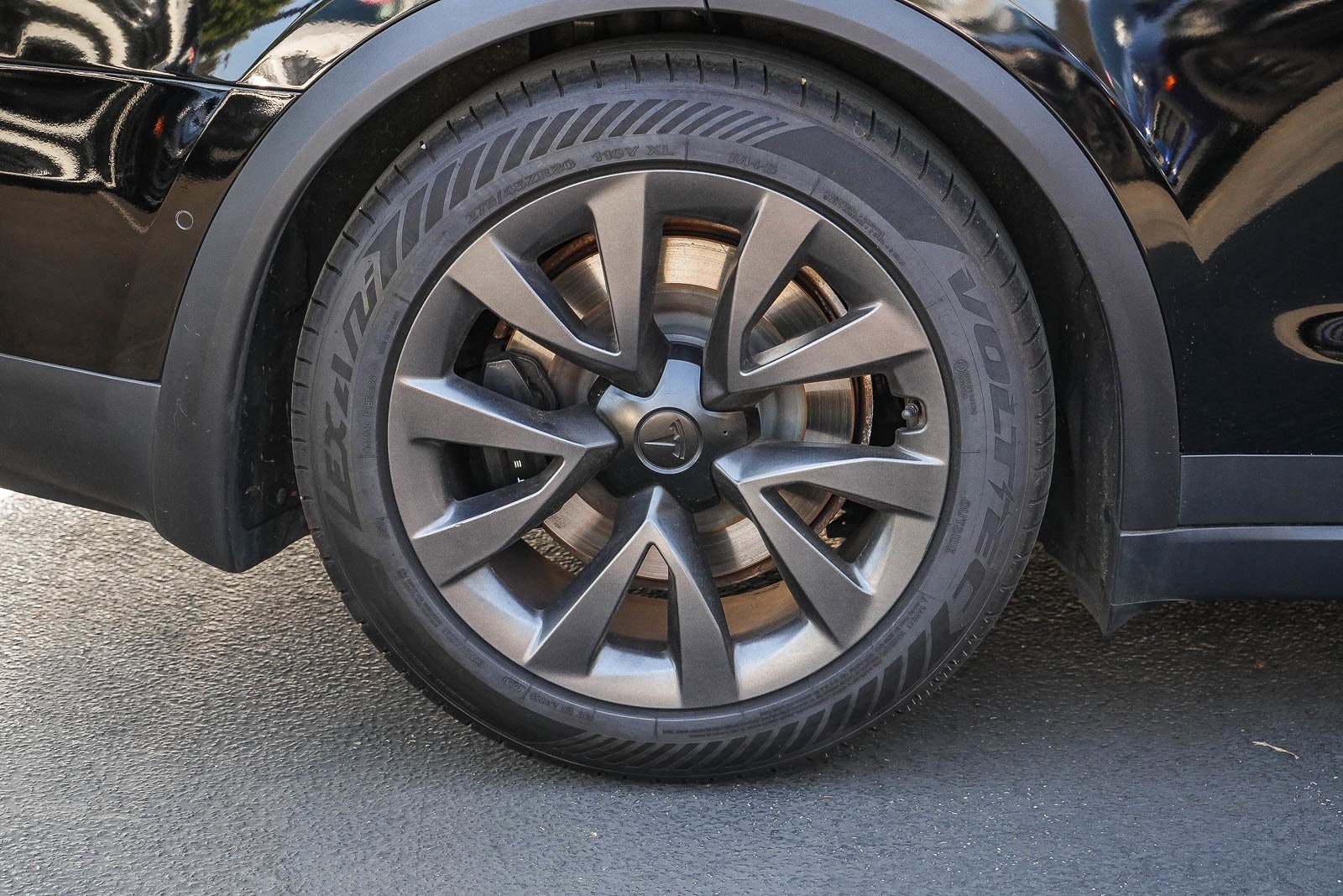 2023 Tesla Model X Long Range - Photo 11