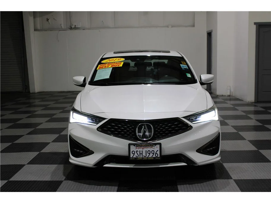 Used 2019 White Acura Premium & A-SPEC Pkgs Sedan 4D image 2