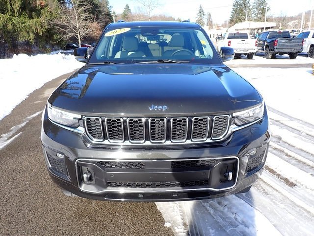 Used 2023 Gray Jeep Overland image 10