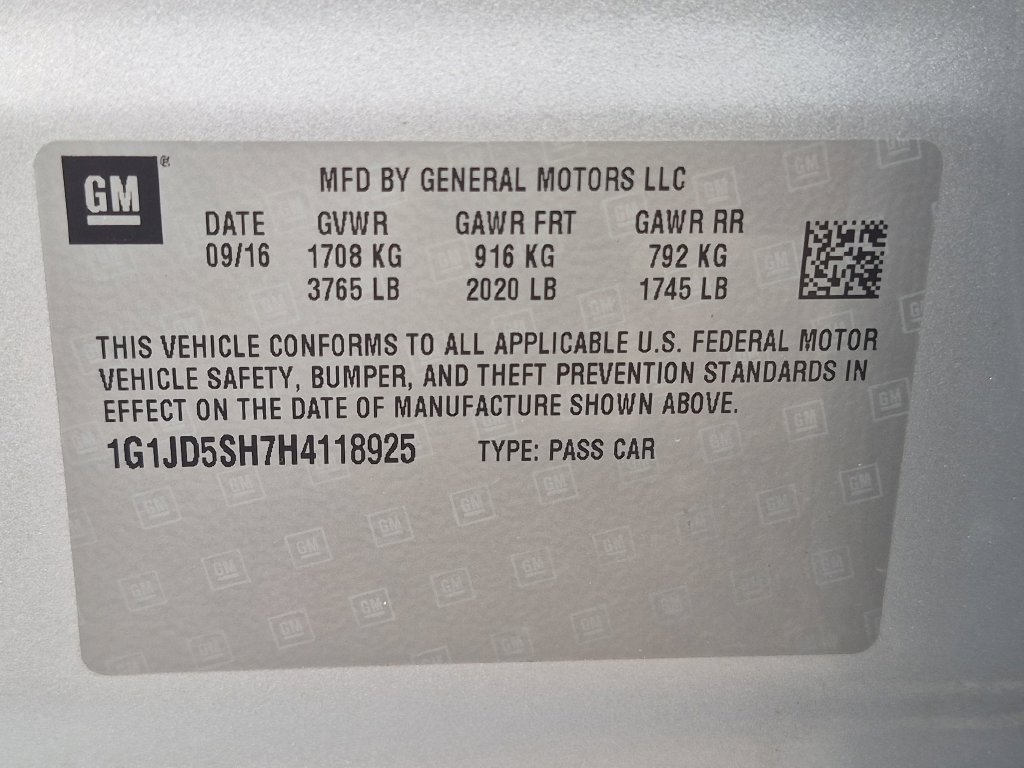 Used 2017 Silver Chevrolet LT image 32