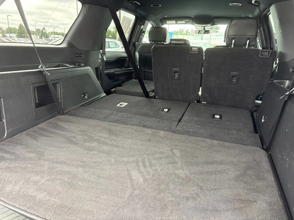 Used 2019 Stone Gray Metallic Ford XLT image 27