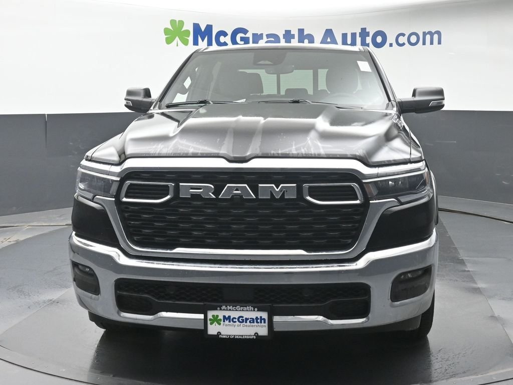 New 2026 Diamond Black Crystal Pearl-Coat Exterior Paint RAM Big Horn/Lone Star image 6