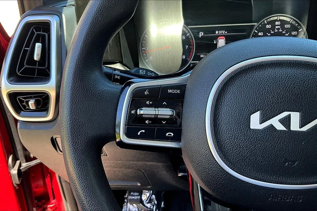 Certified Used 2022 Passion Red Tintcoat Kia LX image 11