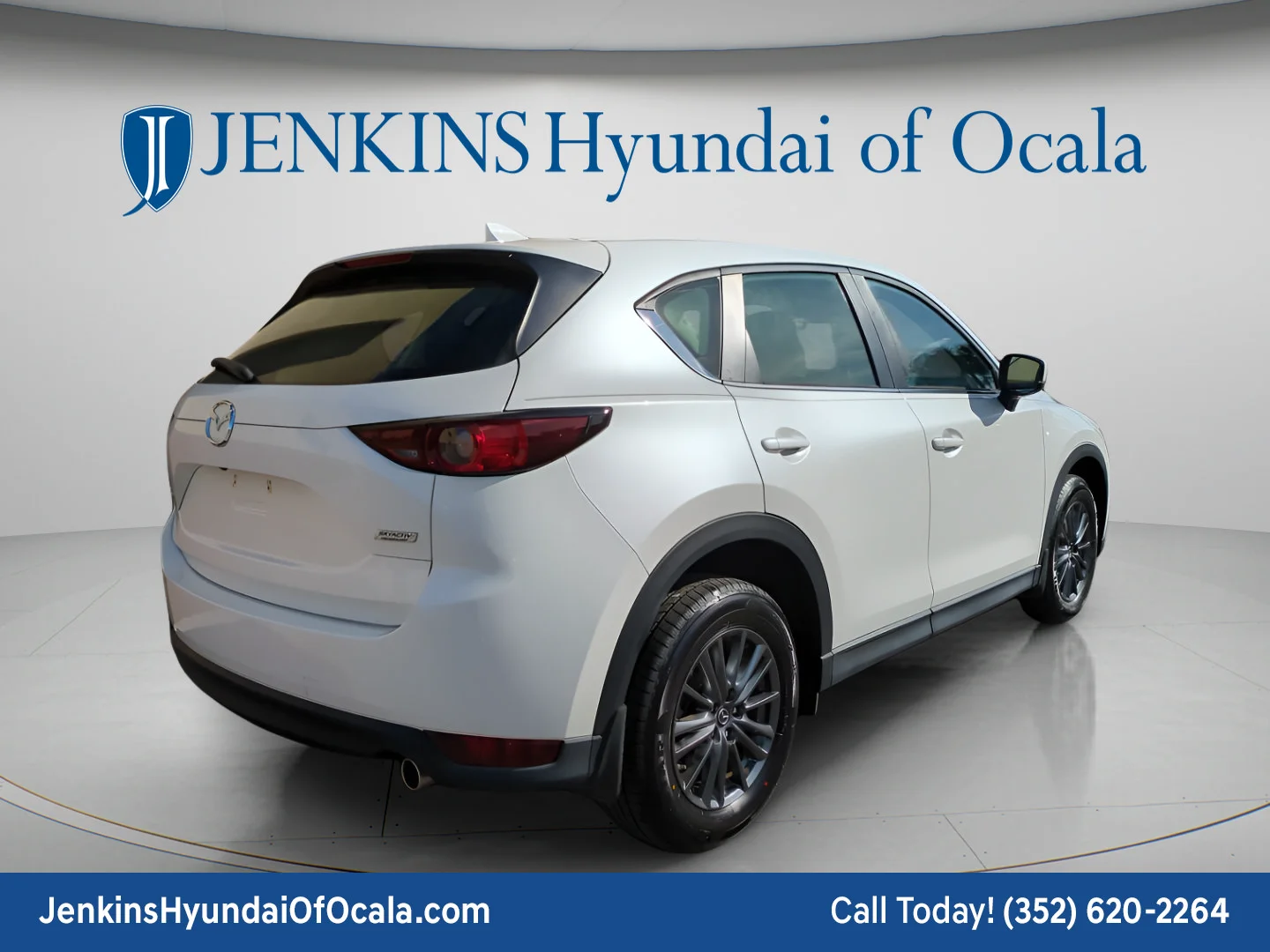 Used 2019 Snowflake White Pearl Mica Mazda Sport image 3