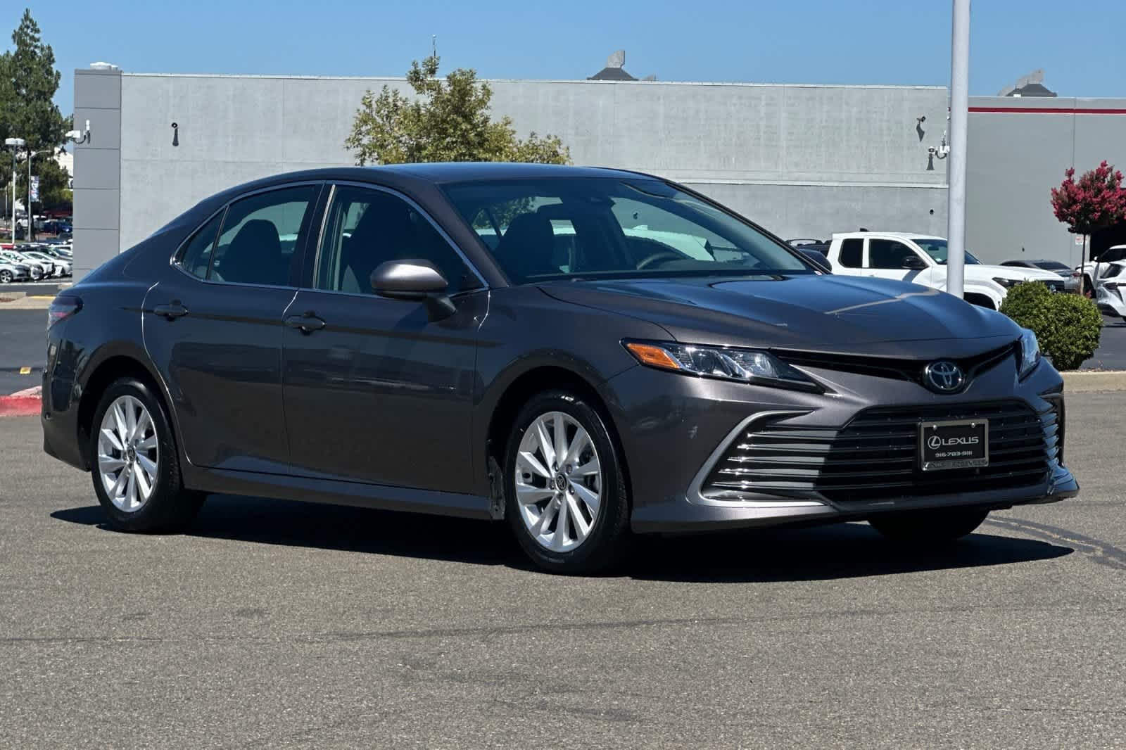 Used 2023 Predawn Gray Mica Toyota LE image 5