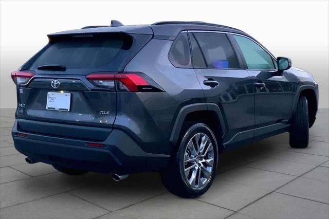Certified Used 2023 MAGNETIC GRAY MET. Toyota  image 13