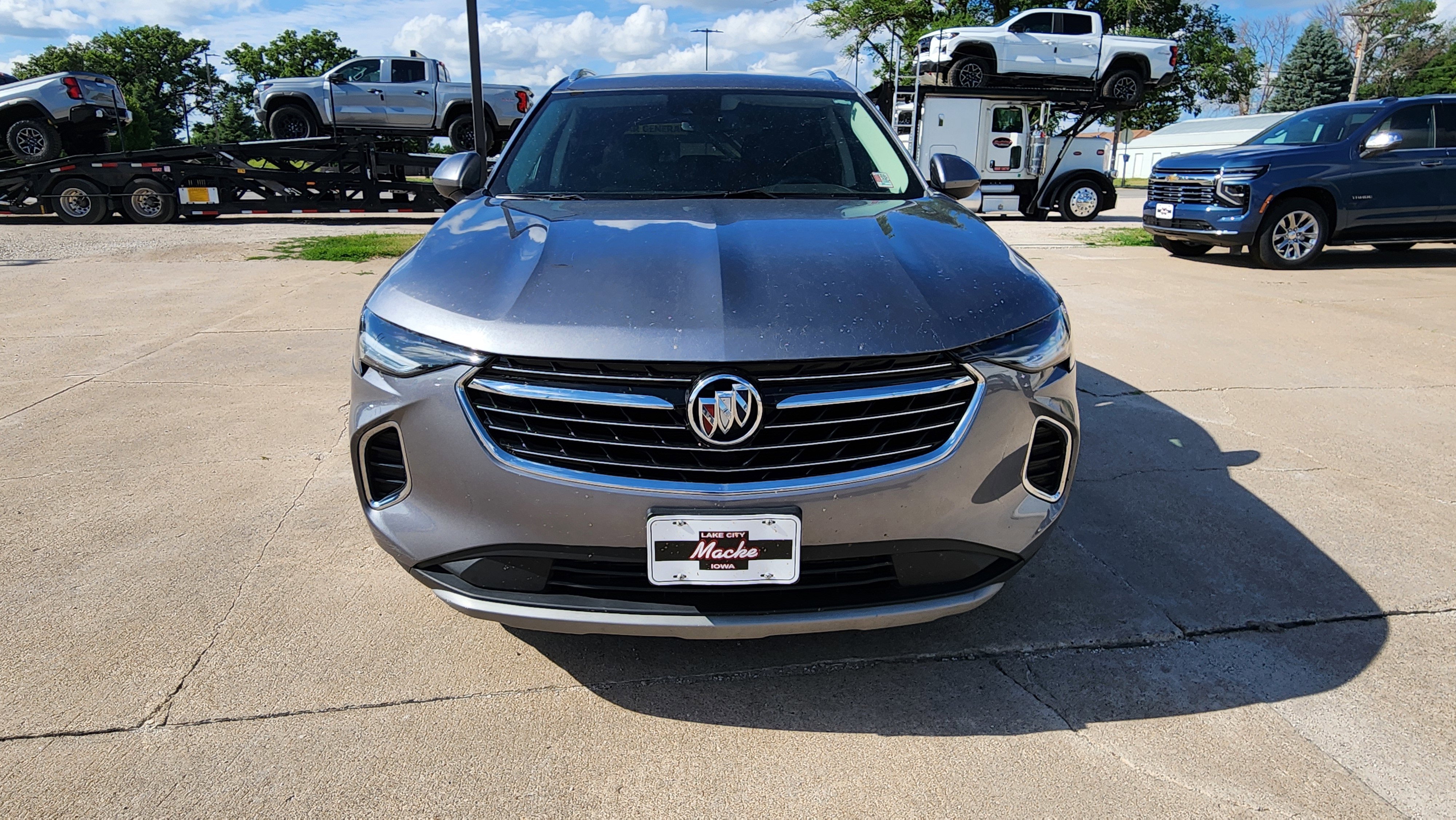 Used 2022 Buick Envision Preferred with VIN LRBFZMR42ND055562 for sale in Lake City, IA