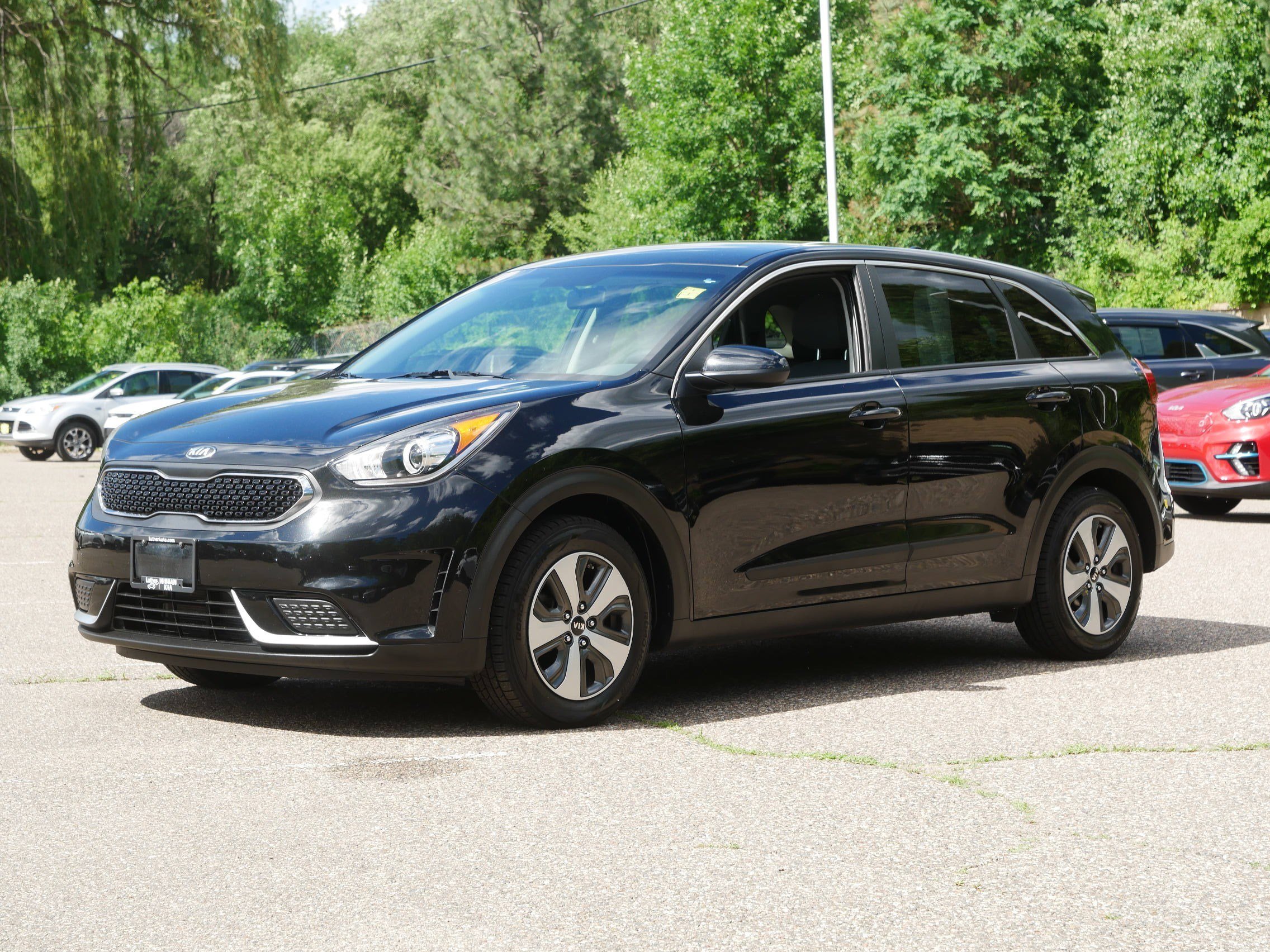 Used 2018 Aurora Black Pearl Kia FE image 3