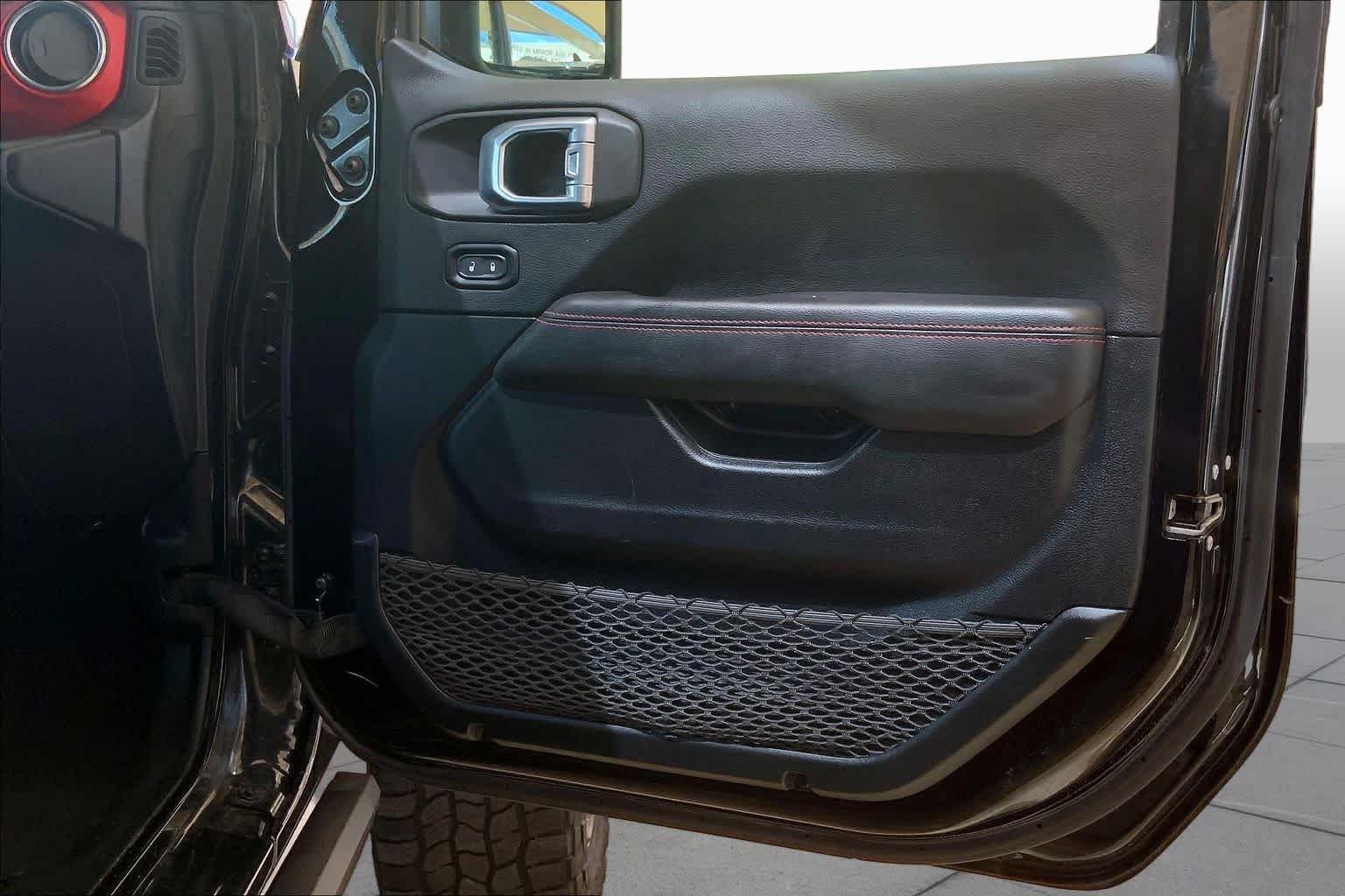 Used 2021 Black Clearcoat Jeep Unlimited Rubicon image 23