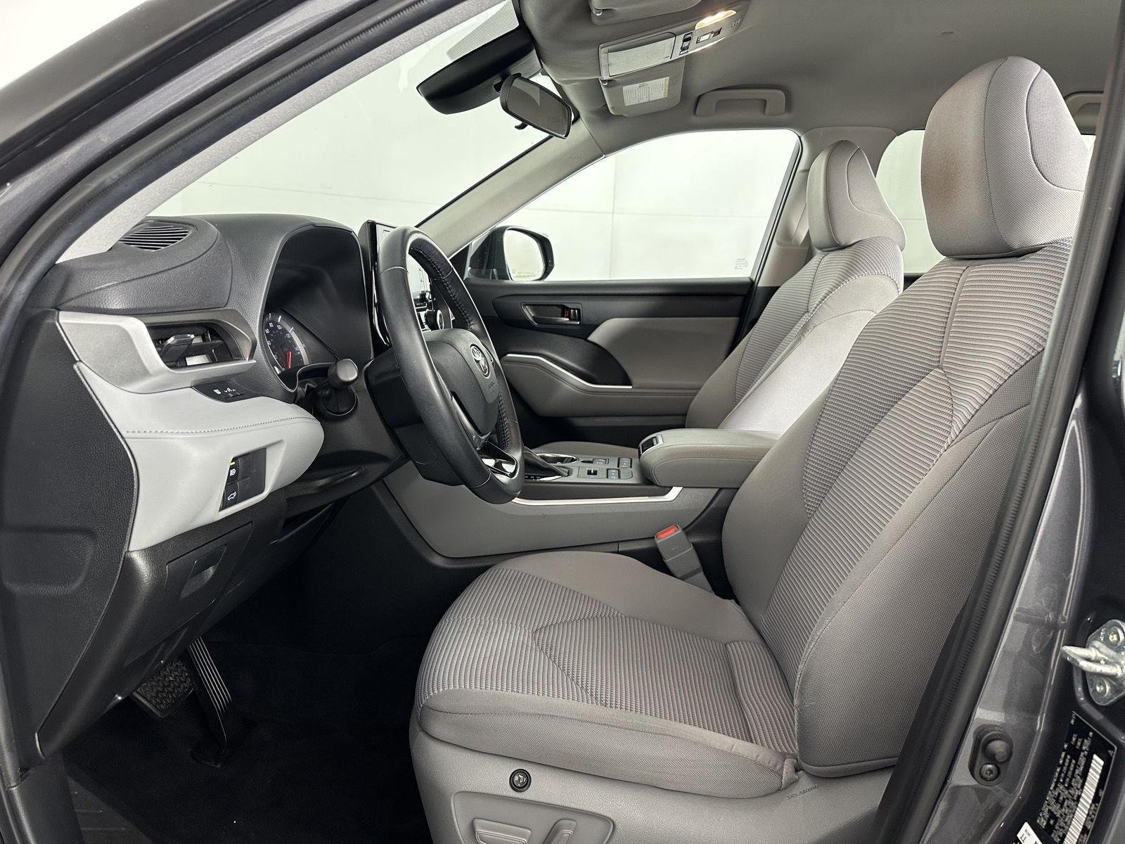 Used 2021 Magnetic Gray Metallic Toyota LE image 21