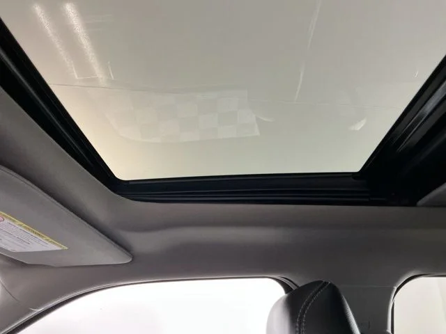 Used 2019 Agate Black Metallic Ford Lariat image 22