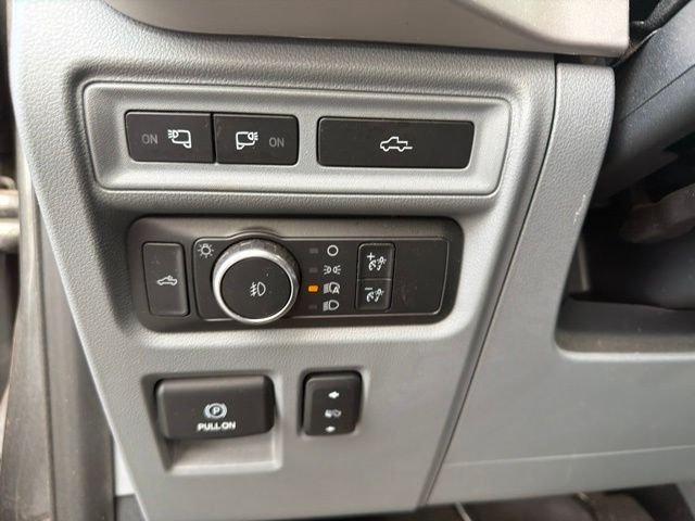 Used 2021 Gray Metallic Ford XLT image 13