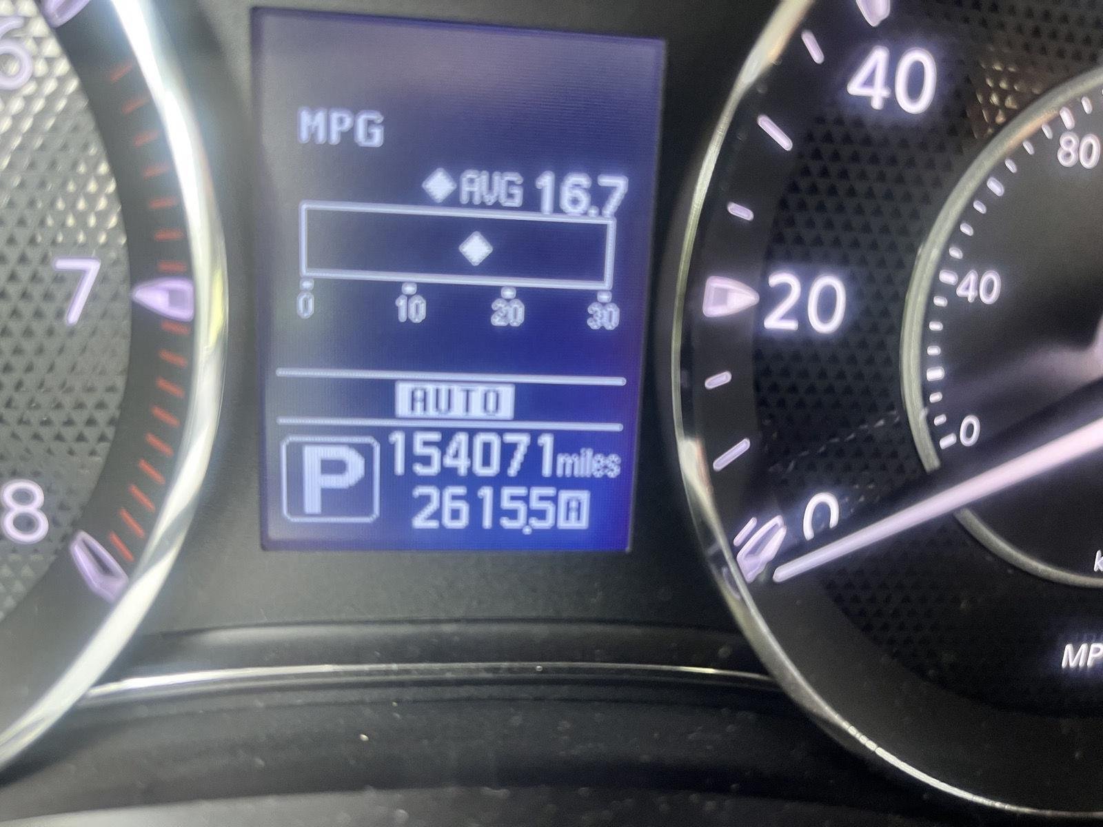 Used 2019 Super Black Nissan SL image 18