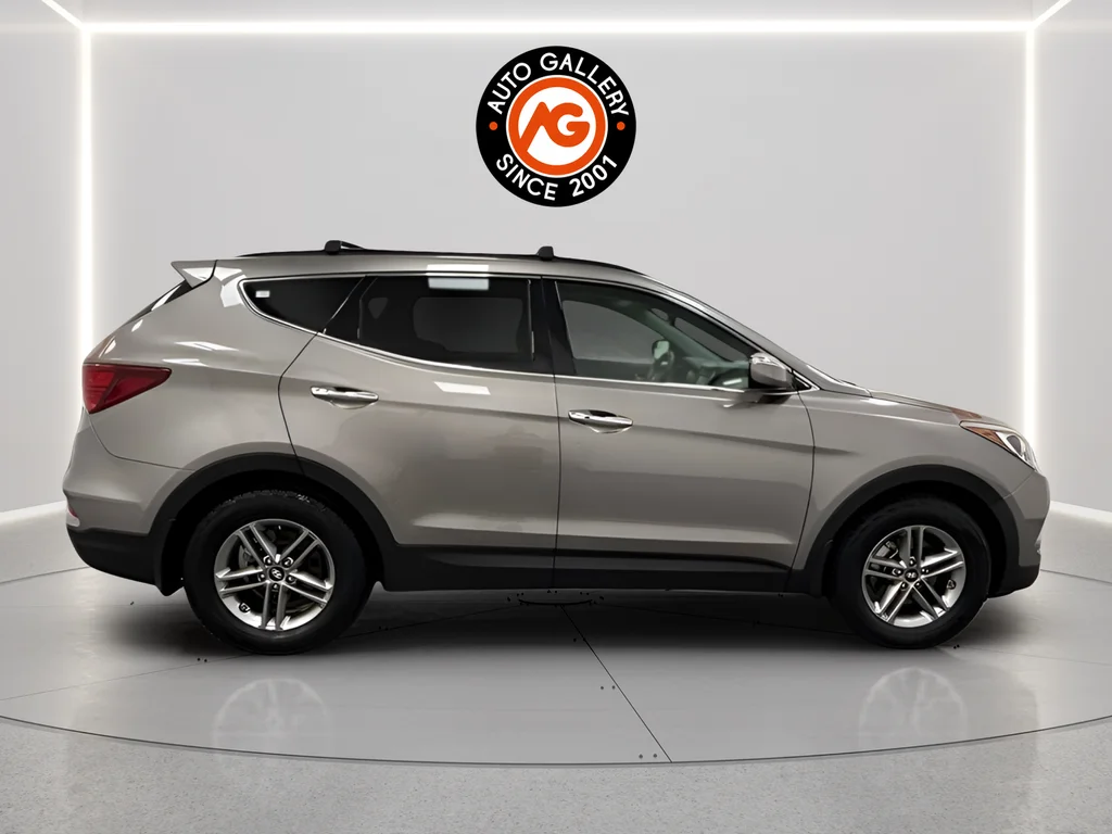 Used 2018 Gray Hyundai 2.4 Base image 3