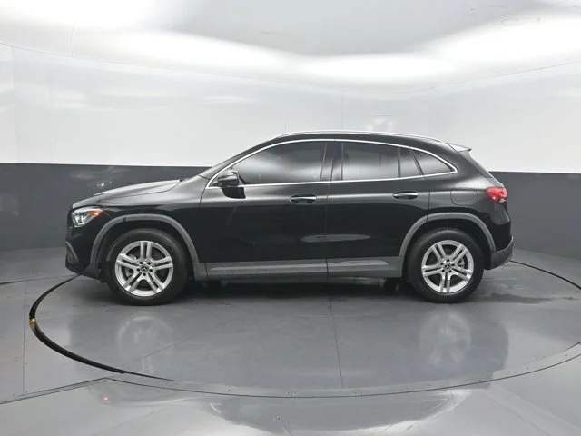Used 2021 Black Mercedes-Benz GLA 250 image 2