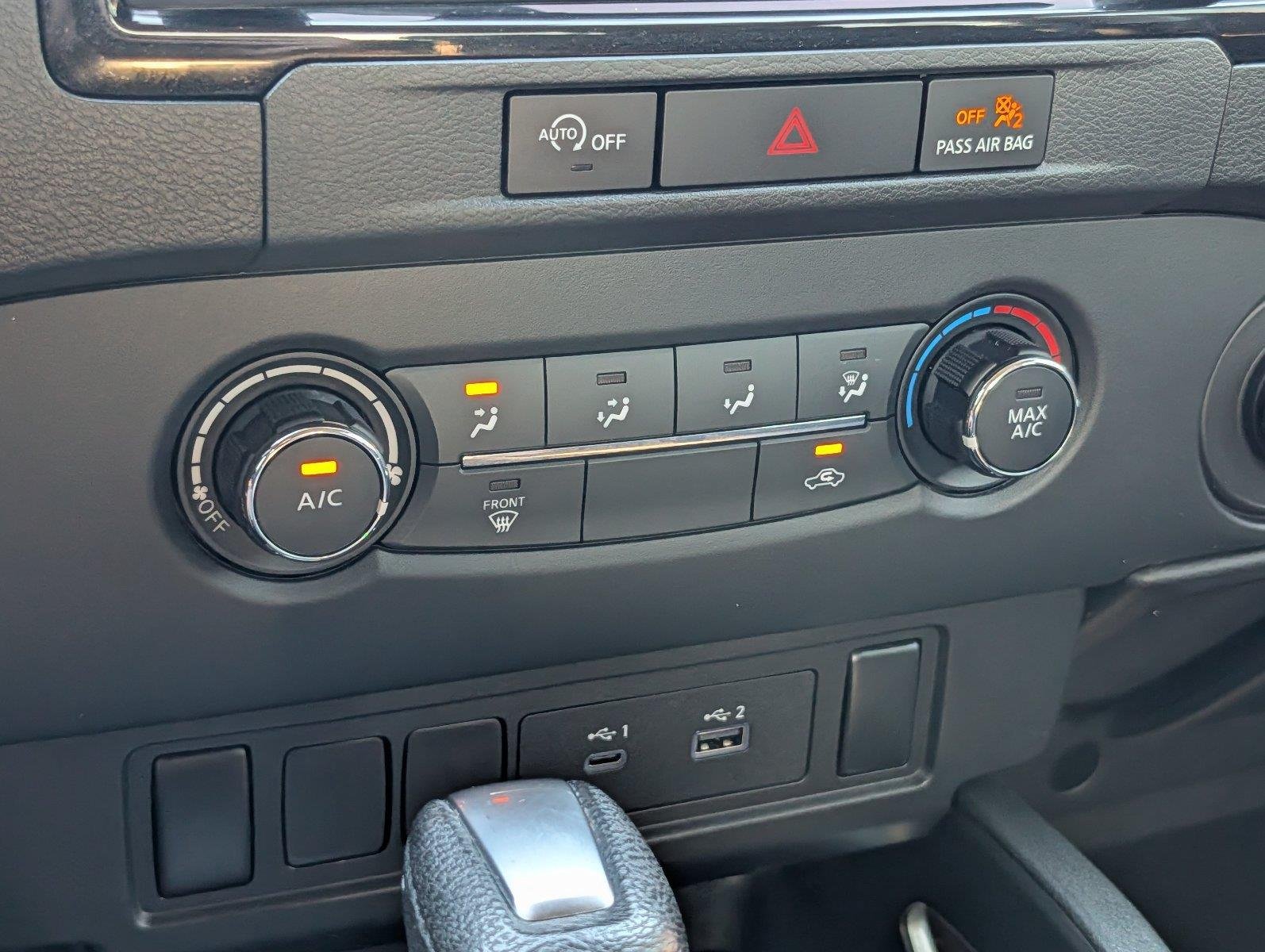 Used 2024 Glacier White Nissan SV image 19