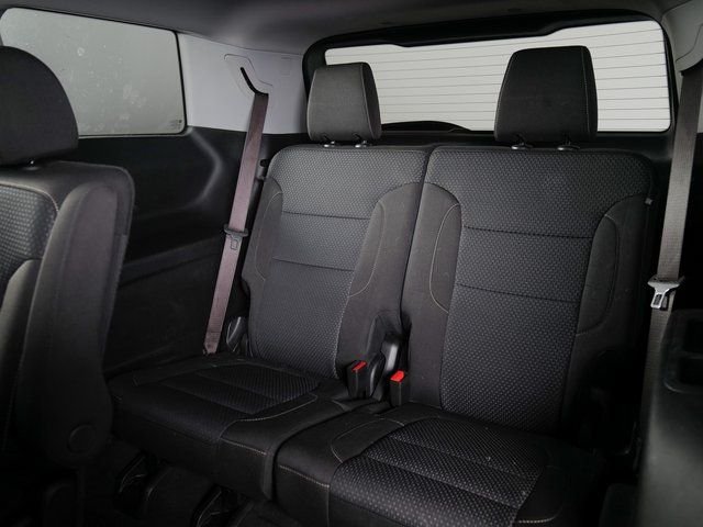 Used 2023 Black GMC SLE image 22