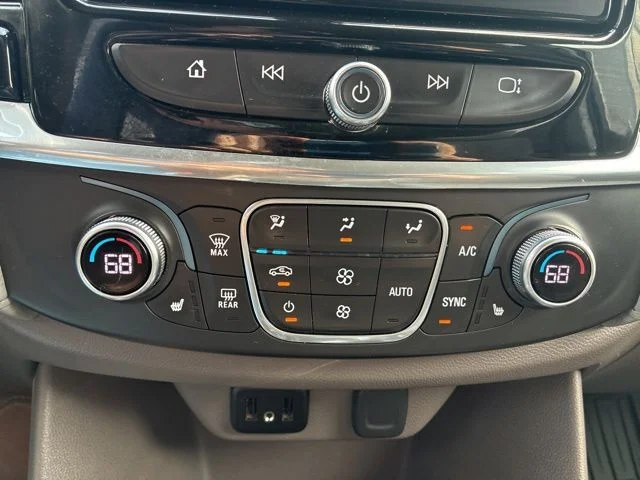 Used 2019 Black Chevrolet LT image 27