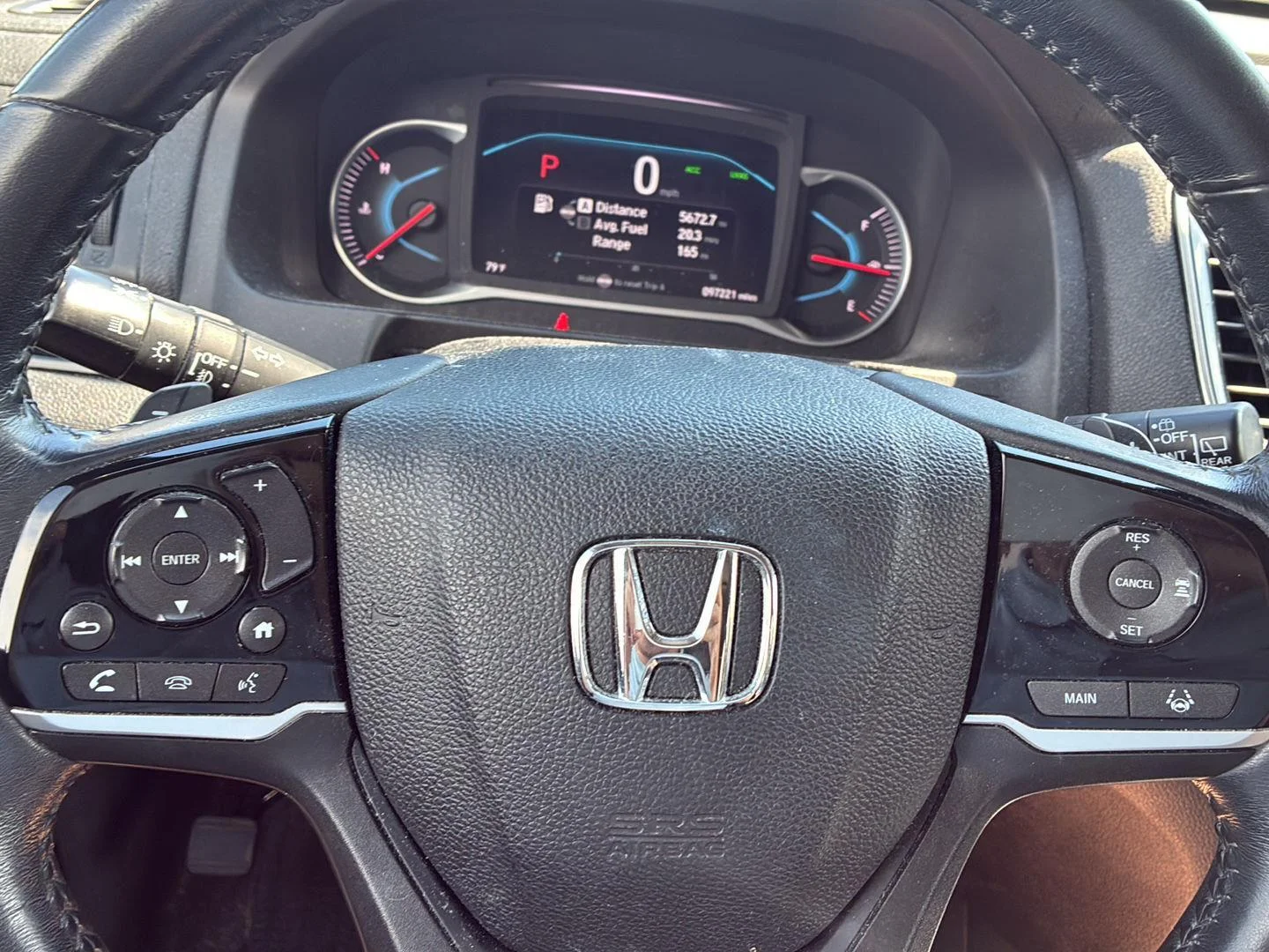 Used 2020 Crystal Black Pearl Honda Touring w/Rear Captain