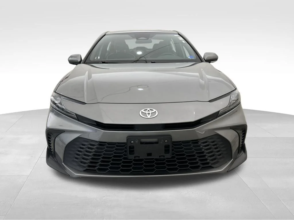 Used 2025 Gray Toyota SE image 9