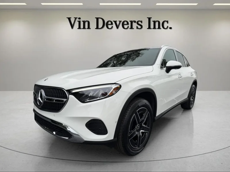 Used 2026 WHITE Mercedes-Benz GLC 300 image 3