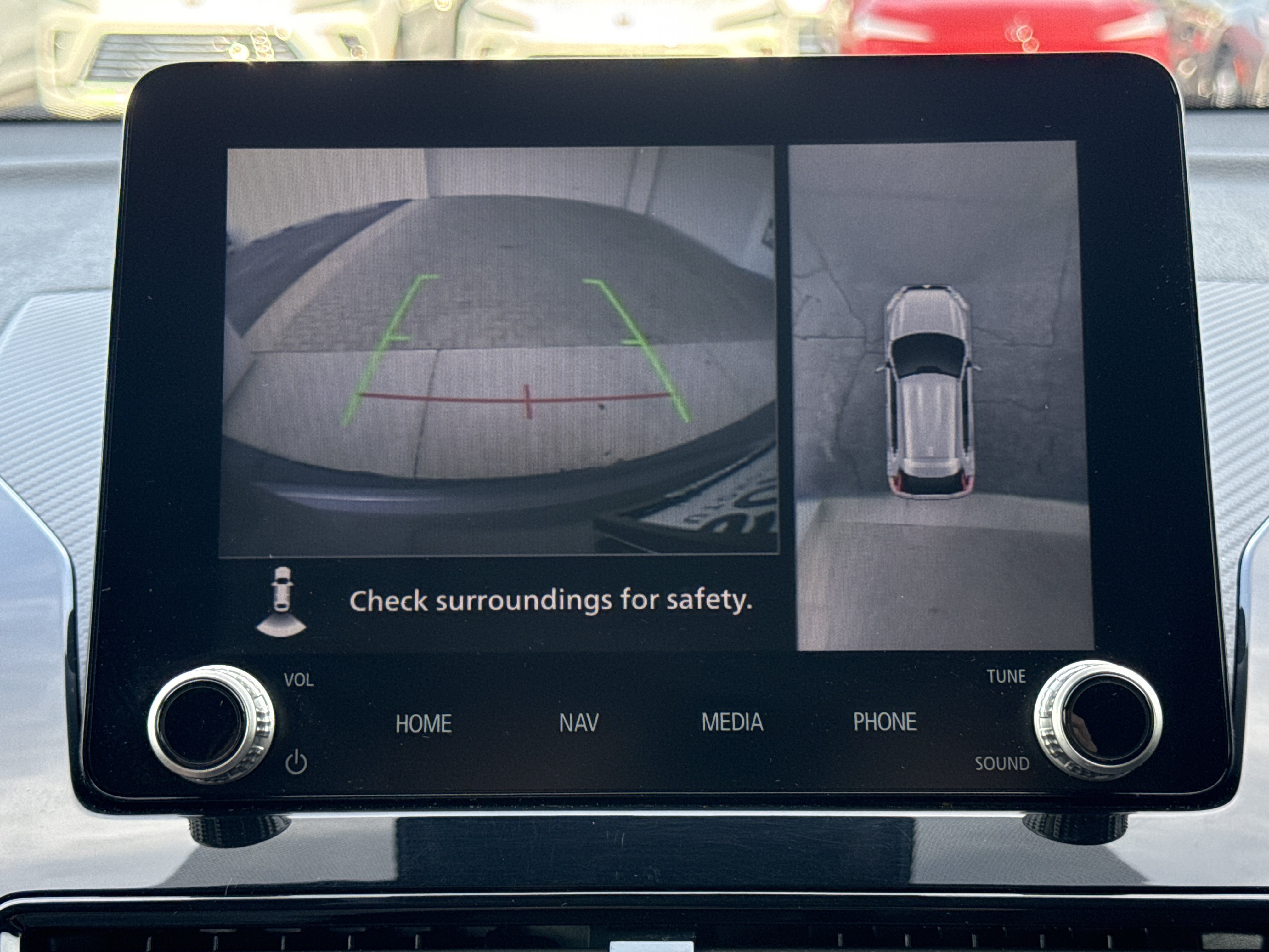 Used 2022  Mitsubishi SE image 9