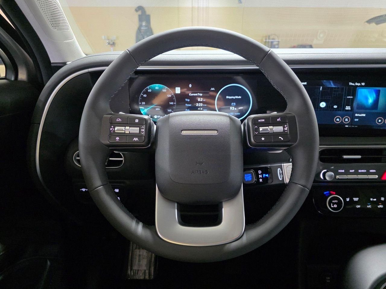 New 2027 Shimmering Silver Hyundai Blue SEL 7P image 30