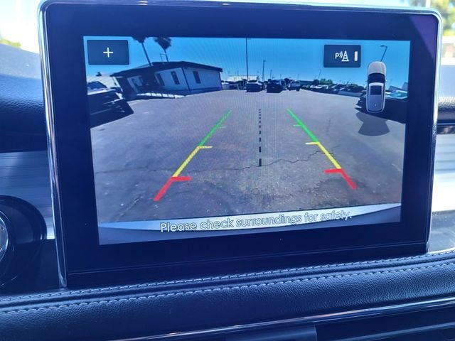 Used 2021 Silver Lincoln Standard image 15