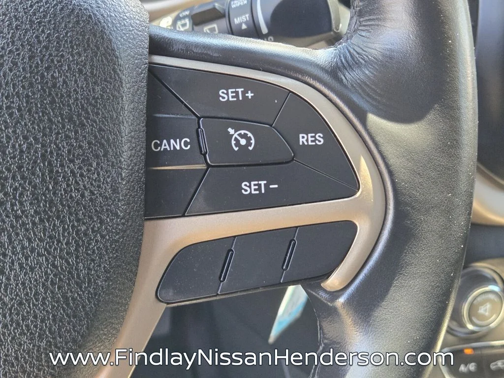 Used 2016 Black Jeep Latitude image 24