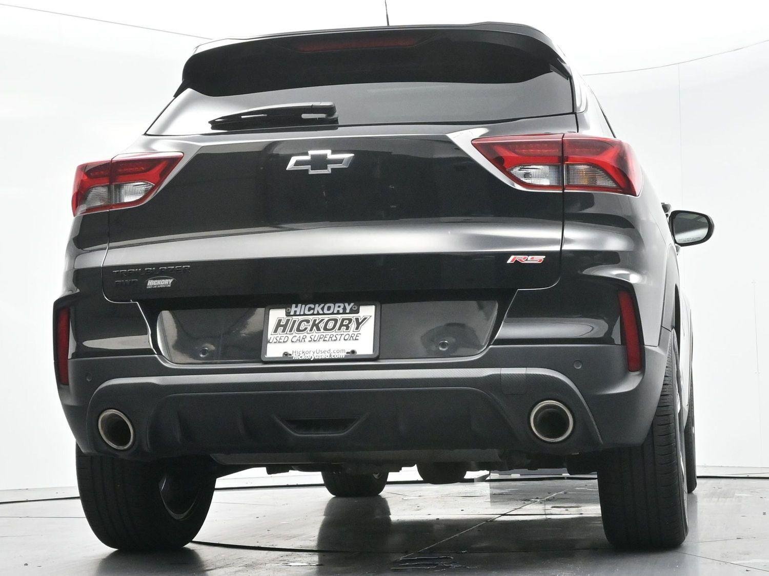 Used 2022 Mosaic Black Metallic Chevrolet RS image 48