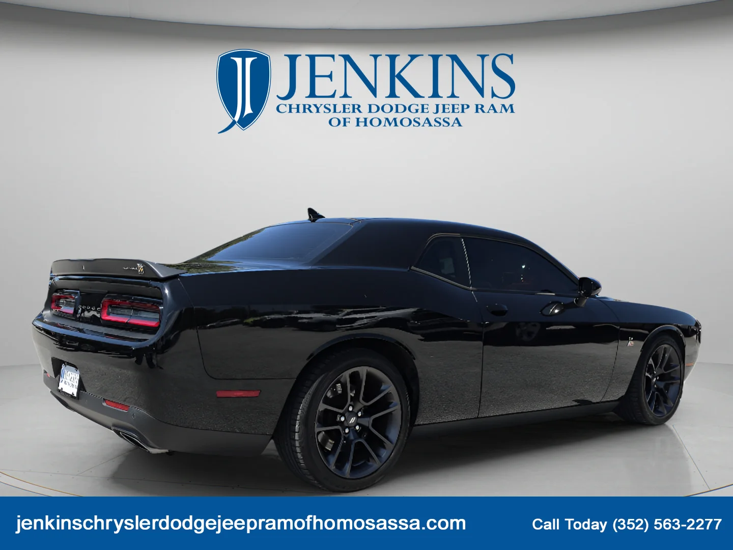 Used 2021 Pitch Black Clearcoat Dodge R/T Scat Pack image 2