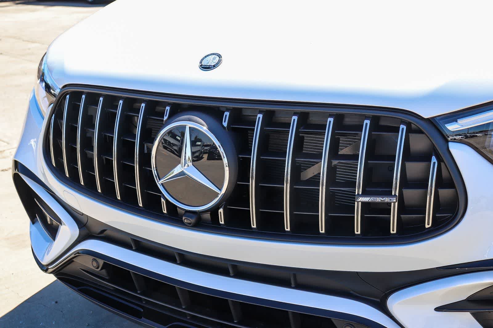 New 2026 Polar White Mercedes-Benz AMG® GLC 43 image 8