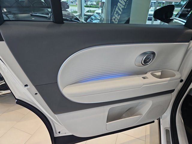 2026 Hyundai IONIQ 9 SEL - Photo 12