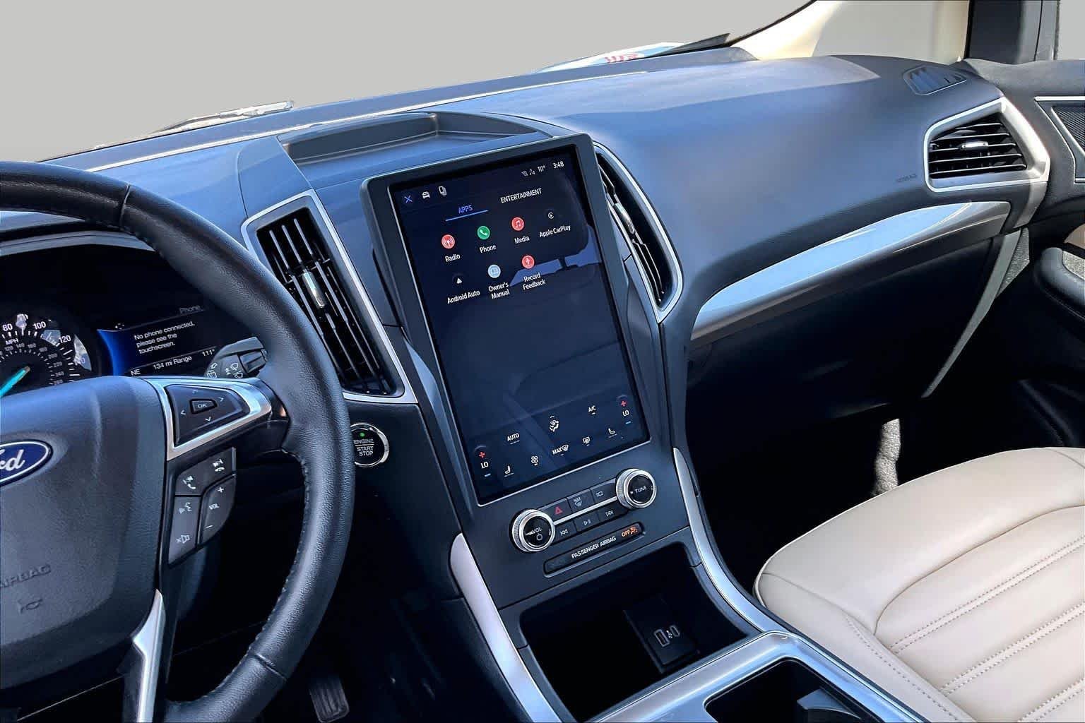 Pre-Owned 2024 Ford Edge SEL