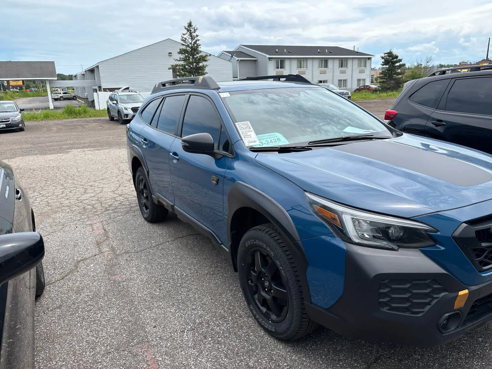 Used 2024 Geyser Blue Subaru Wilderness image 3