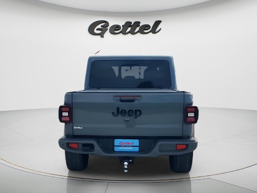 Used 2022 Gray Jeep Overland image 6