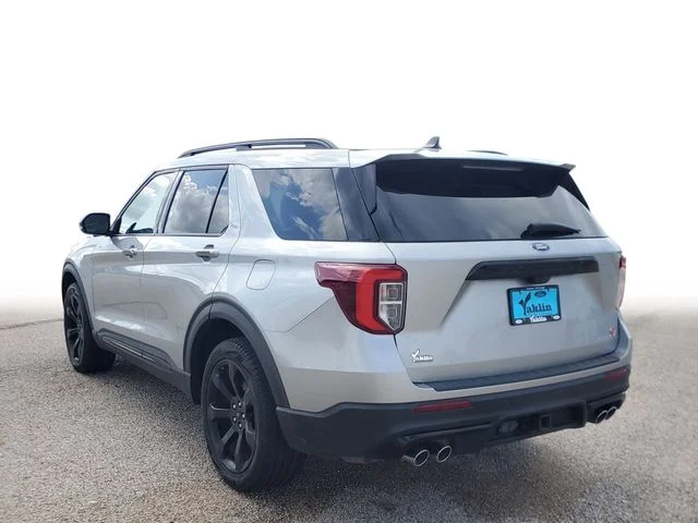 Used 2023 Silver Metallic Ford ST image 3