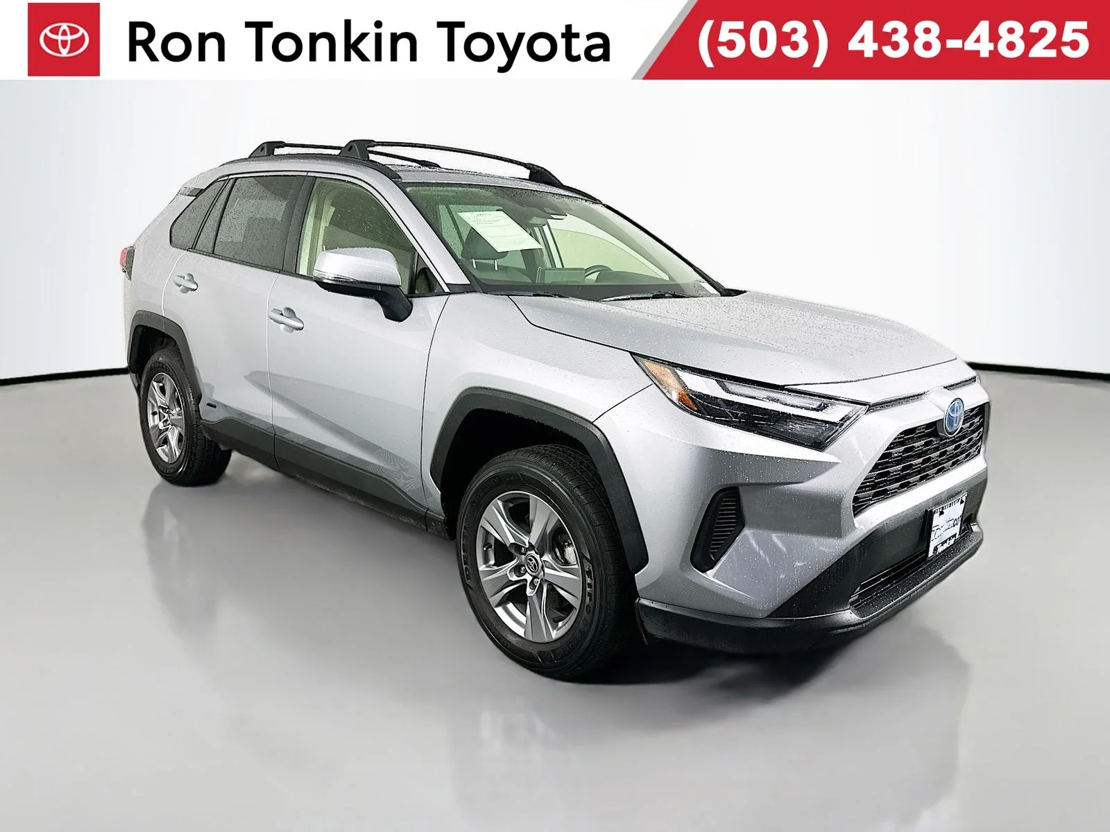 Used 2023 Silver Toyota XLE image 1