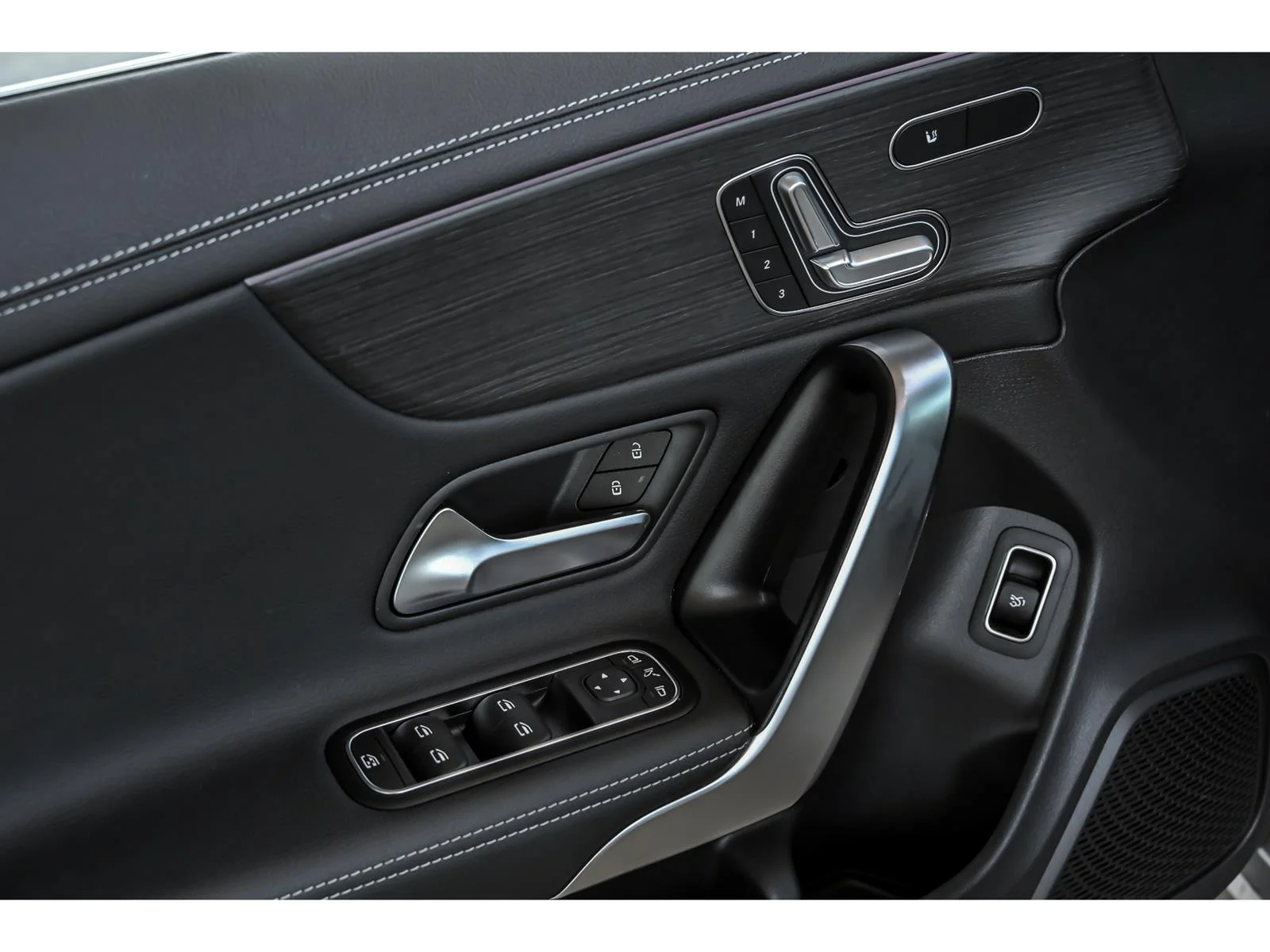 Certified Used 2023 Silver Mercedes-Benz CLA 250 4MATIC® image 9