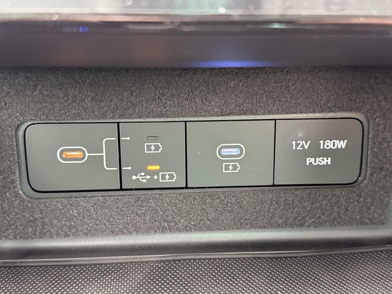 New 2026 Transmission Blue Hyundai SE image 29