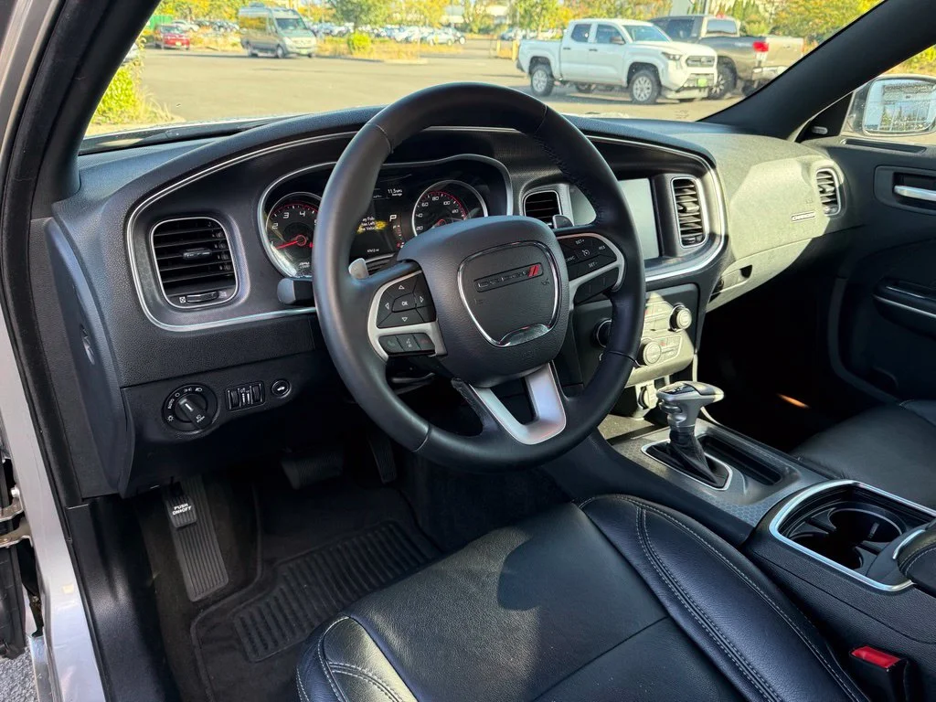 Used 2016 Billet Clearcoat Dodge R/T image 10
