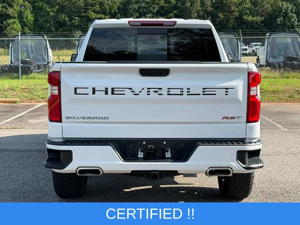Used 2026 Summit White Chevrolet RST image 6