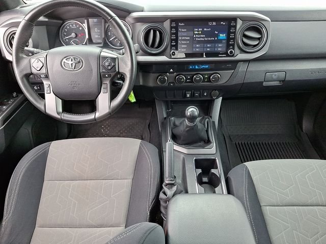 Used 2021  Toyota TRD Off-Road image 15