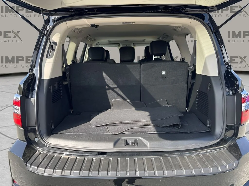 Used 2024 Black Nissan SL image 31