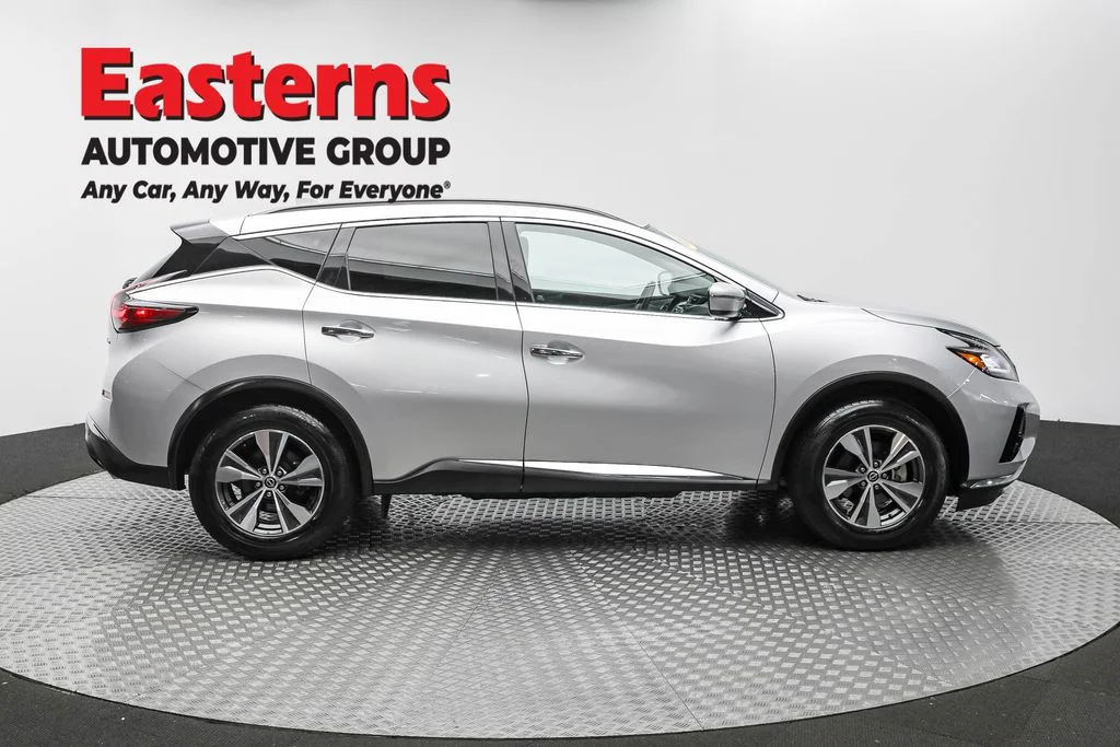 Used 2023 Silver Nissan SV image 4