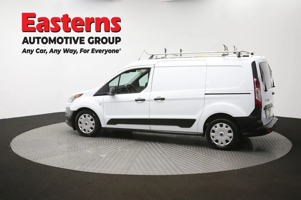 Used 2022 White Ford XL image 64