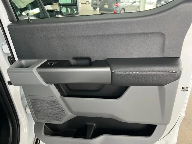 New 2026 Oxford White Ford F-250® XL image 49